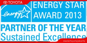 Toyota Meraih EPA Energy Partner of The Year 2013