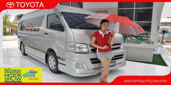 Toyota HiAce 2013