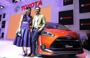 Toyota Sienta Resmi Meluncur Di IIMS 2016
