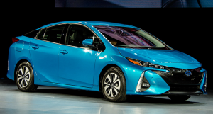 Mengenal Kecanggihan Fitur Toyota Prius Prime Terbaru